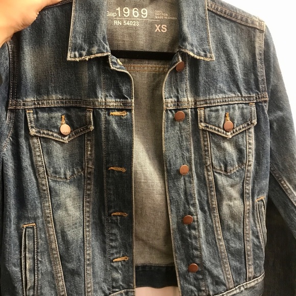 Gap 1969 Denim Jacket - Picture 2 of 4